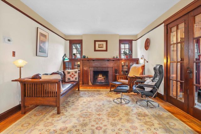 2025 Dickson PLACE, Madison, WI 53713