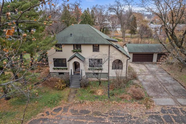 2025 Dickson PLACE, Madison, WI 53713