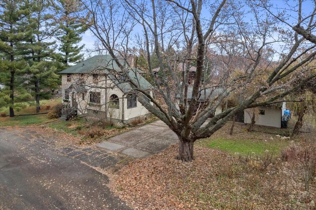 2025 Dickson PLACE, Madison, WI 53713