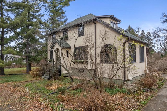 2025 Dickson PLACE, Madison, WI 53713