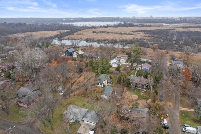 2025 Dickson PLACE, Madison, WI 53713