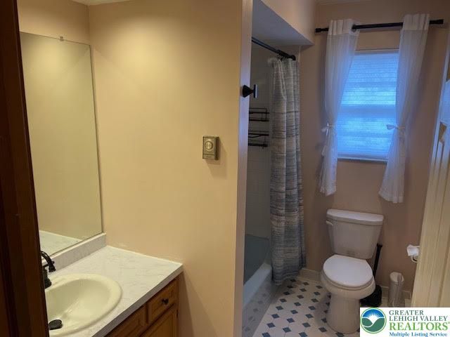 271 Park Terrace Court, Bath Boro, PA 18014