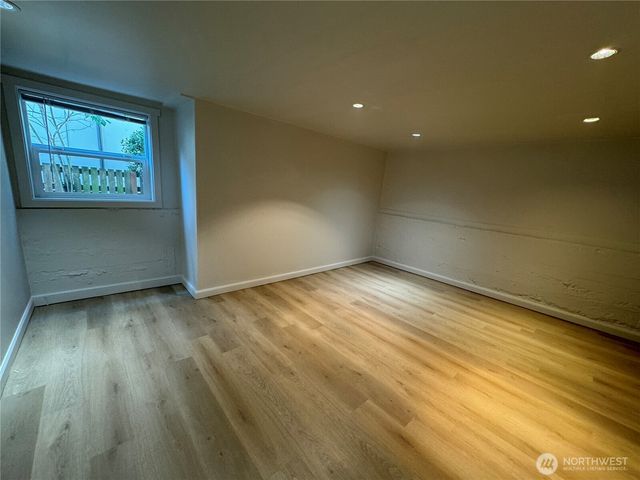 811 NE 66th Street, Seattle, WA 98115