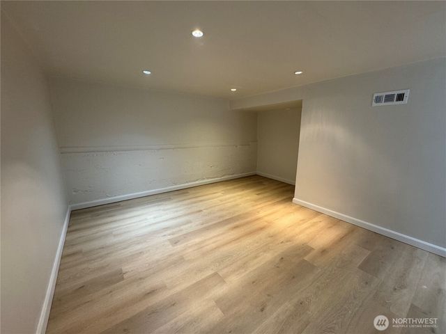 811 NE 66th Street, Seattle, WA 98115