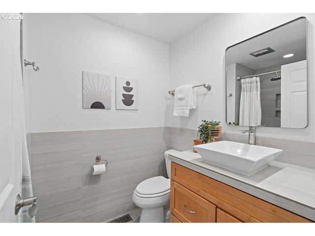 14325 Sw 22ND St, Beaverton, OR 97008