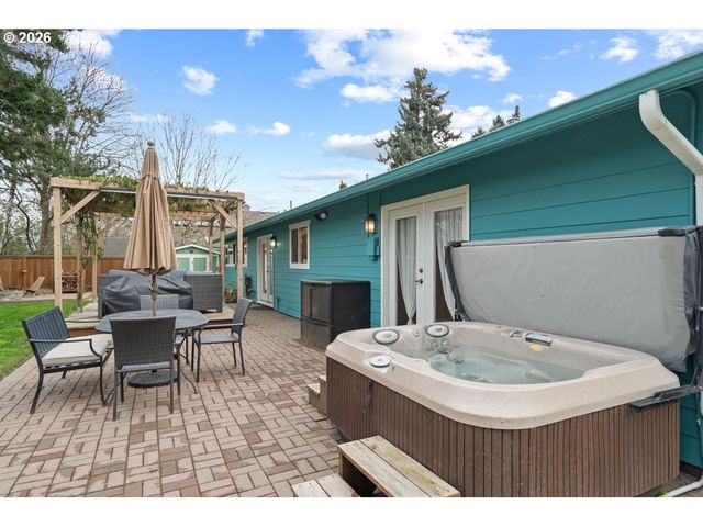 14325 Sw 22ND St, Beaverton, OR 97008