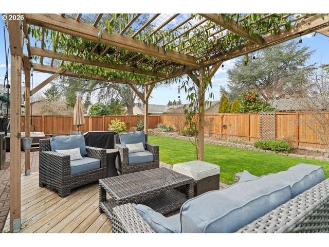 14325 Sw 22ND St, Beaverton, OR 97008