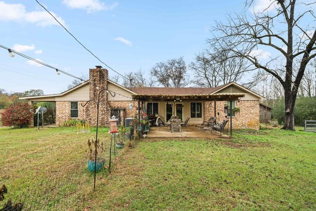 3284 Finch Road, Bismarck, AR 71929