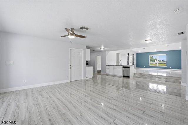 4431 SE 19th AVE, Cape Coral, FL 33904