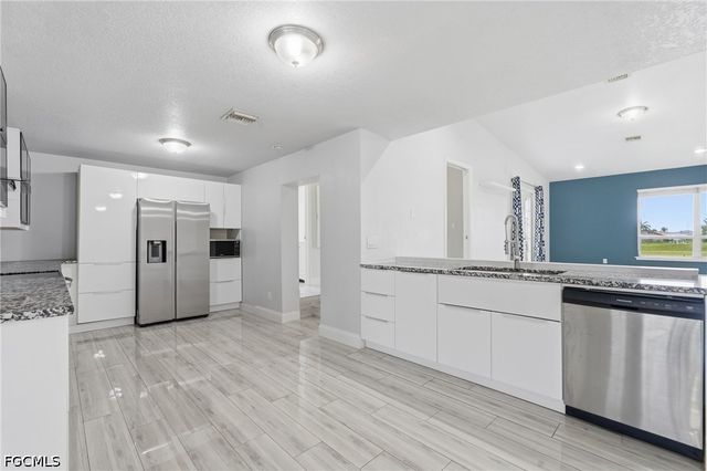 4431 SE 19th AVE, Cape Coral, FL 33904