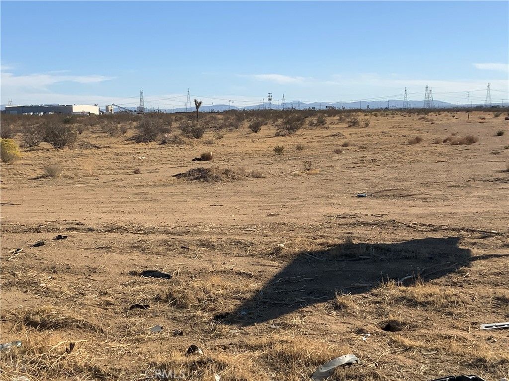 0 Air Expy Way, Adelanto, CA 92301