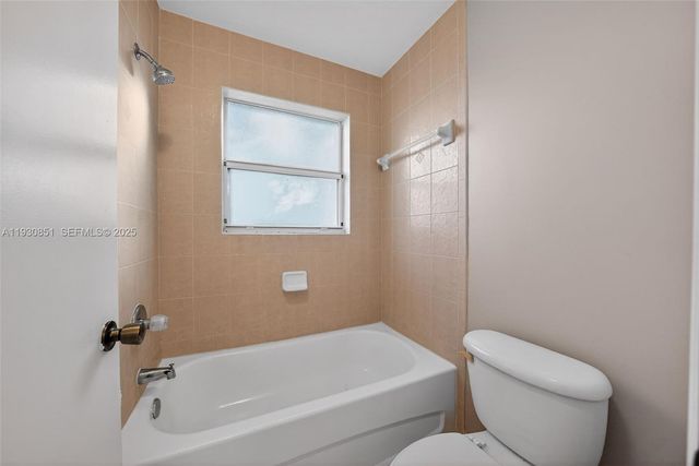 1614 SE 31st Ct, Homestead, FL 33035