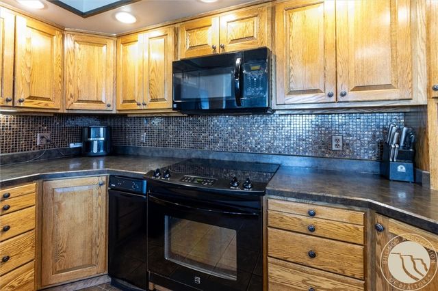 1246 Chipper Lane, Huntley, MT 59037