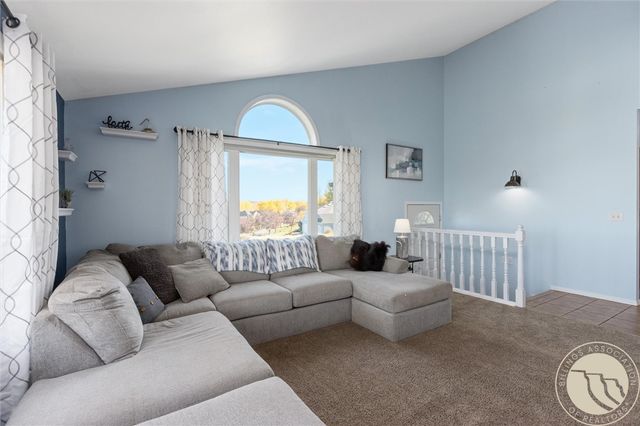 1246 Chipper Lane, Huntley, MT 59037