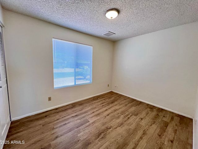 2043 E JEROME Avenue, Mesa, AZ 85204