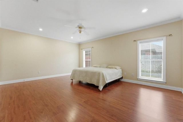 2808 S Locke Point Drive, Lake Charles, LA 70605