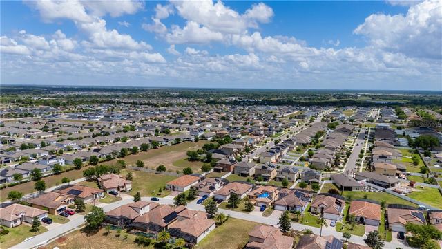 375 VILLA SORRENTO CIRCLE, Haines City, FL 33844