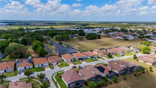 375 VILLA SORRENTO CIRCLE, Haines City, FL 33844