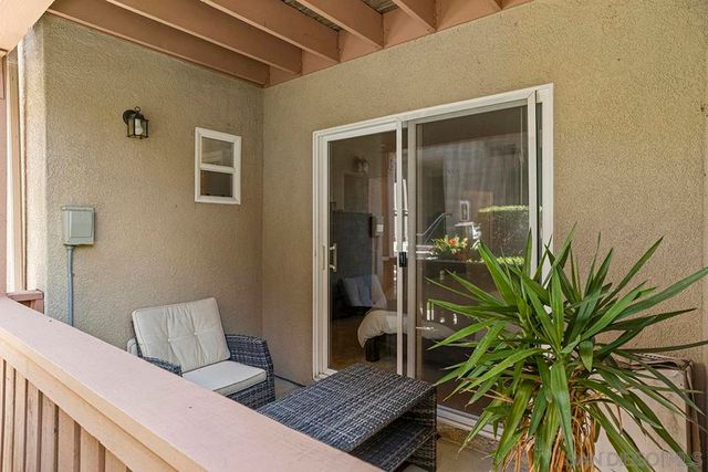 6113 Paseo Granito, Carlsbad, CA 92009