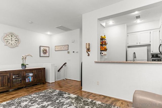 6113 Paseo Granito, Carlsbad, CA 92009