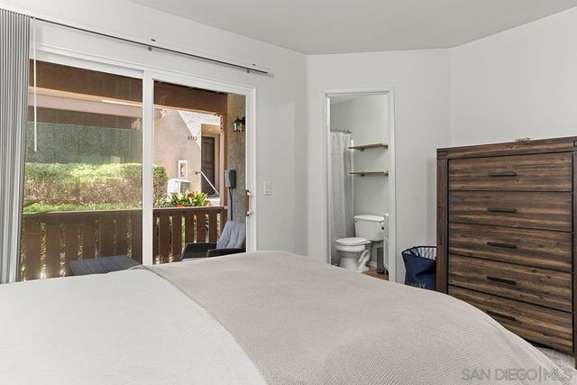 6113 Paseo Granito, Carlsbad, CA 92009