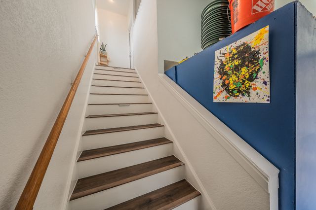 1227 Farnham Court E, Irving, TX 75062