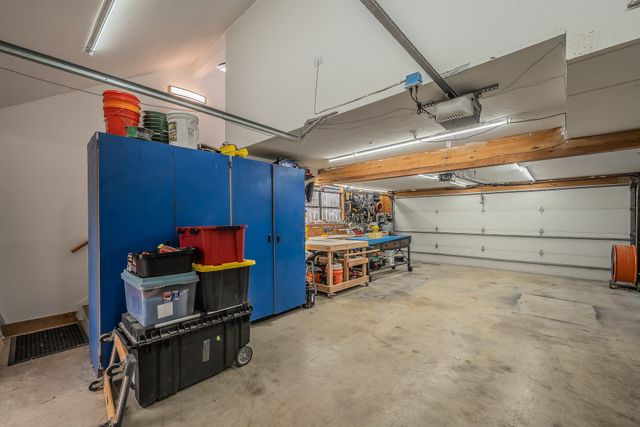 1227 Farnham Court E, Irving, TX 75062