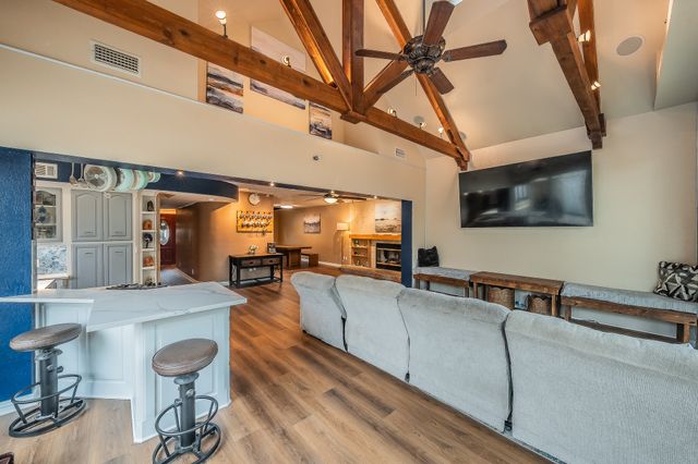 1227 Farnham Court E, Irving, TX 75062