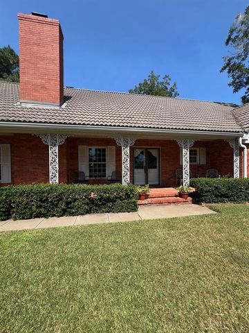 210 E Cammack Street, Shawnee, OK 74804