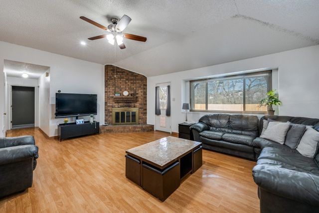 2418 Slaton Drive, Grand Prairie, TX 75052