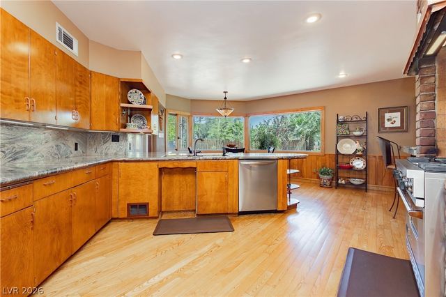 1901 South 15th Street, Las Vegas, NV 89104
