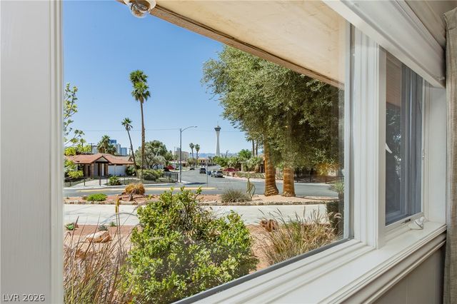 1901 South 15th Street, Las Vegas, NV 89104