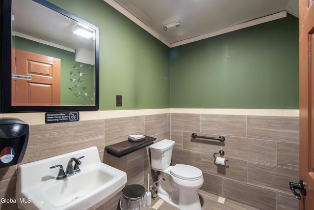 703 Union Street, Schenectady, NY 12305