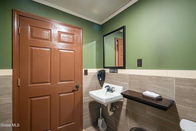 703 Union Street, Schenectady, NY 12305