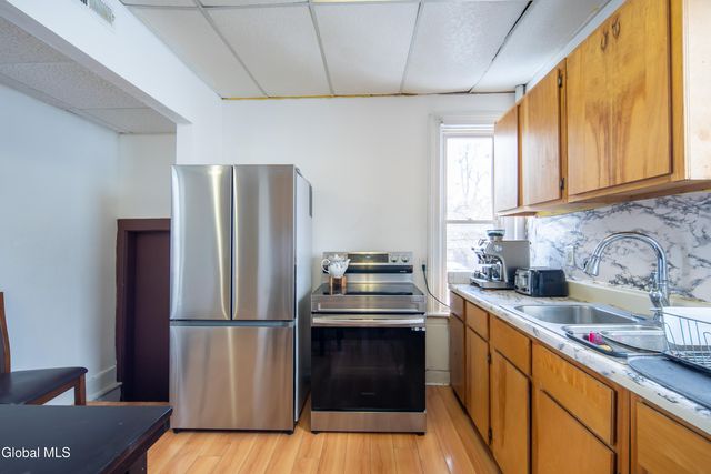 703 Union Street, Schenectady, NY 12305