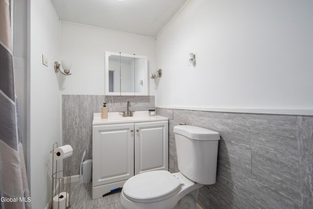 703 Union Street, Schenectady, NY 12305