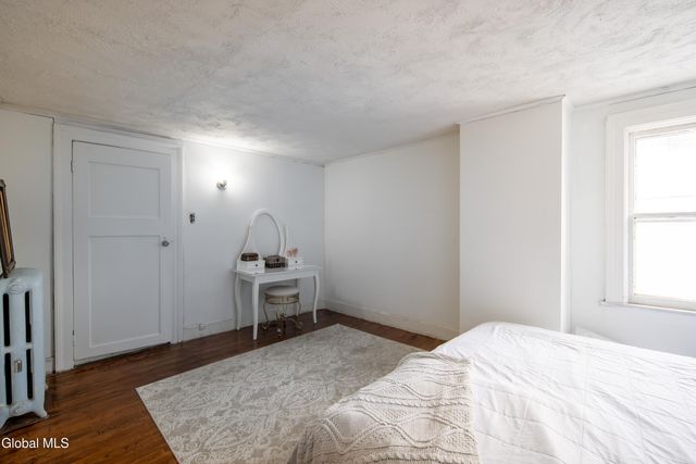 703 Union Street, Schenectady, NY 12305