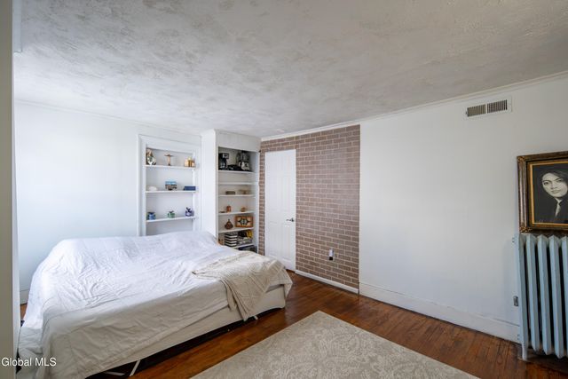 703 Union Street, Schenectady, NY 12305