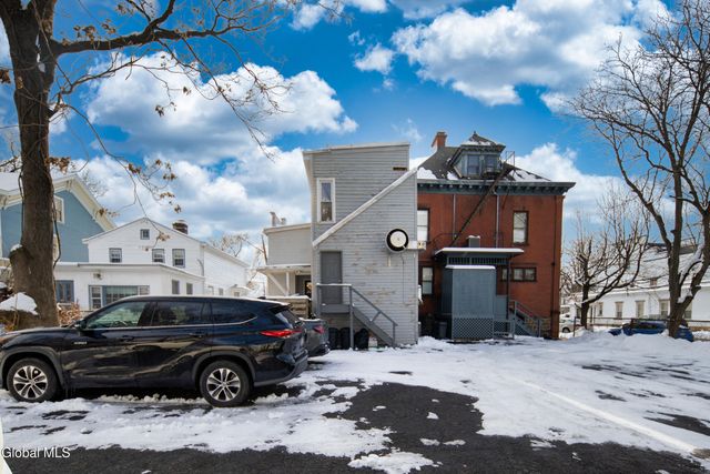 703 Union Street, Schenectady, NY 12305