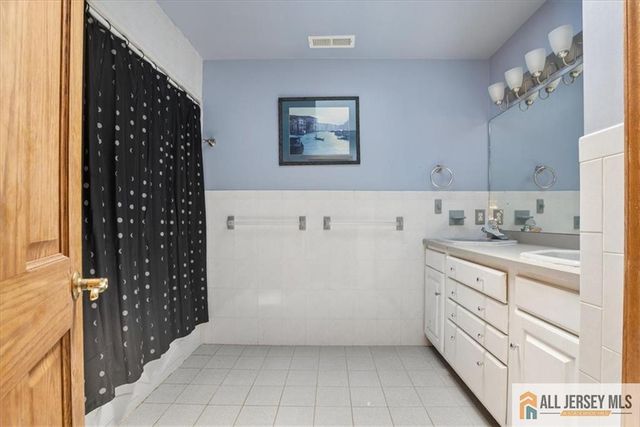 167 Federal Road, Monroe, NJ 08831