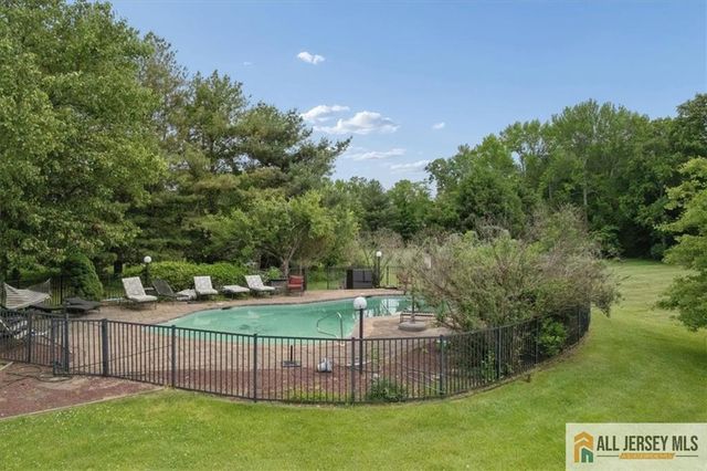 167 Federal Road, Monroe, NJ 08831