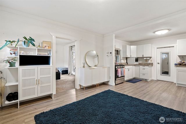 6035 S Cheyenne Street, Tacoma, WA 98409