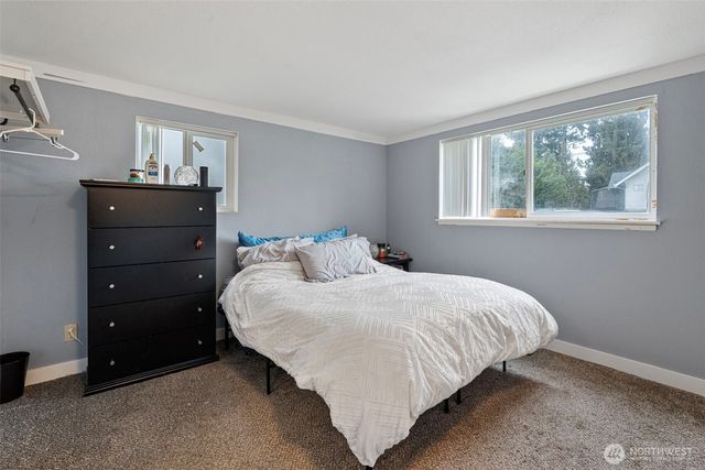 6035 S Cheyenne Street, Tacoma, WA 98409