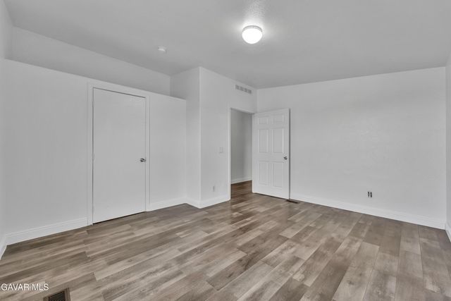 1550 W 20th Street 25, Rosamond, CA 93560