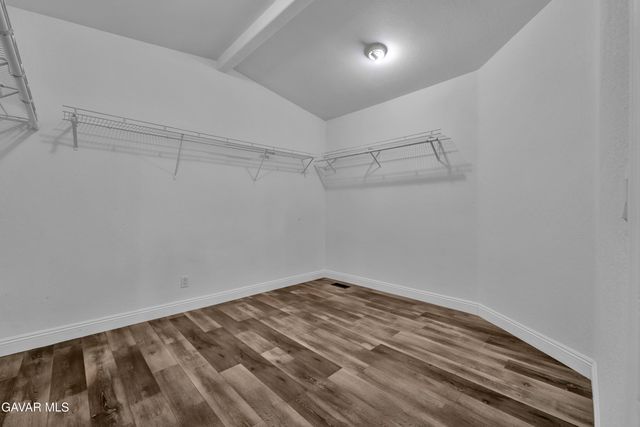 1550 W 20th Street 25, Rosamond, CA 93560