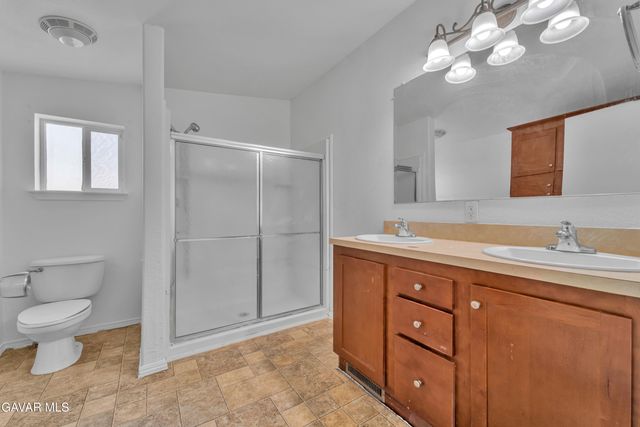 1550 W 20th Street 25, Rosamond, CA 93560