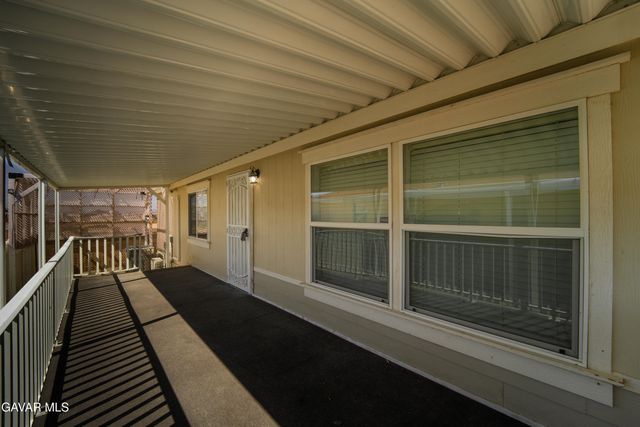 1550 W 20th Street 25, Rosamond, CA 93560