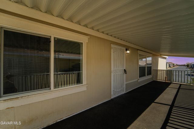 1550 W 20th Street 25, Rosamond, CA 93560