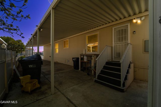 1550 W 20th Street 25, Rosamond, CA 93560