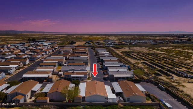 1550 W 20th Street 25, Rosamond, CA 93560